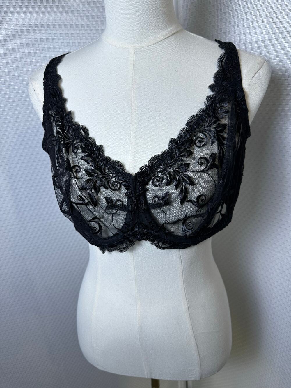 Soma Sensuous Lace Unlined Bra 42DD Black Embroidered Underwire Adjustable